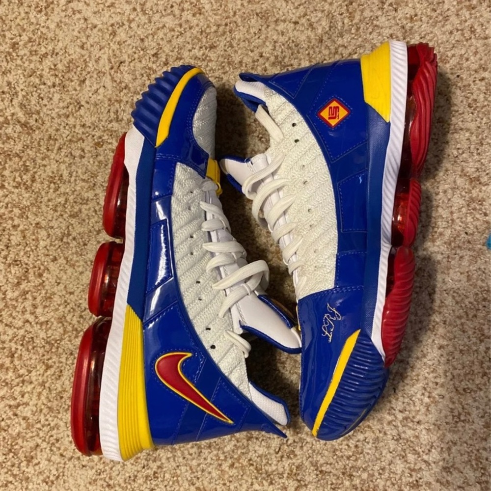 Lebrun 16 great condition! $200+ on on Stock X